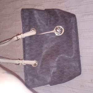 Micheal Kors Handbag, Brown Mk pattern, size large handbag